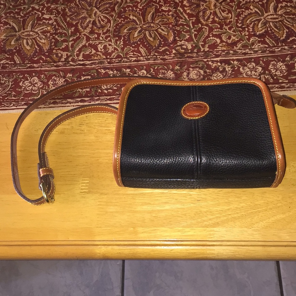 Dooney & Bourke-Vintage